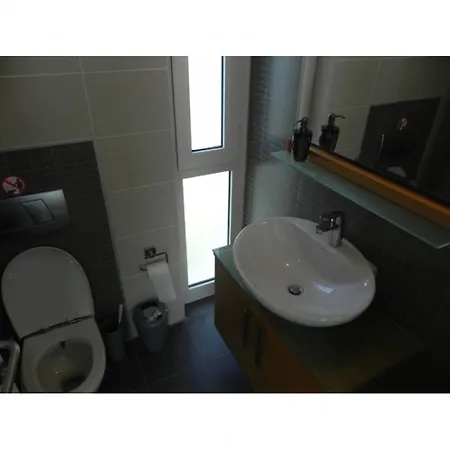 Novron 11 Villa *